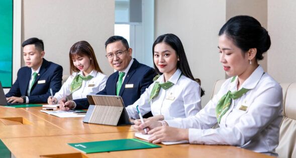 Phân tích đề thi và kiến thức ôn thi ngân hàng Vietcombank 2022-2023