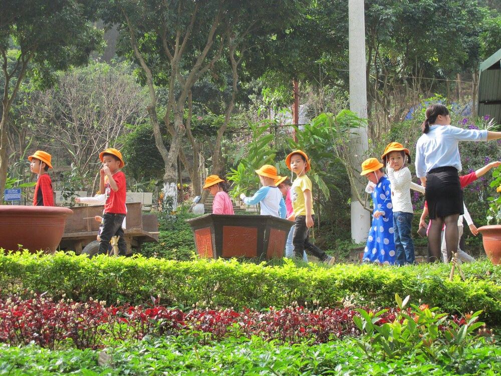 Học sinh tại TT trải nghiệm sáng tạo Hoài Đức